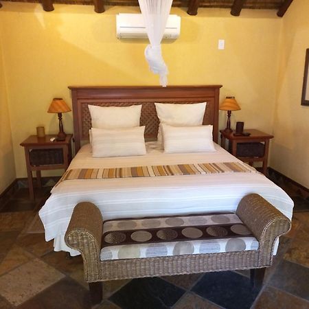 Mhlati Guest Cottages Malalane Luaran gambar
