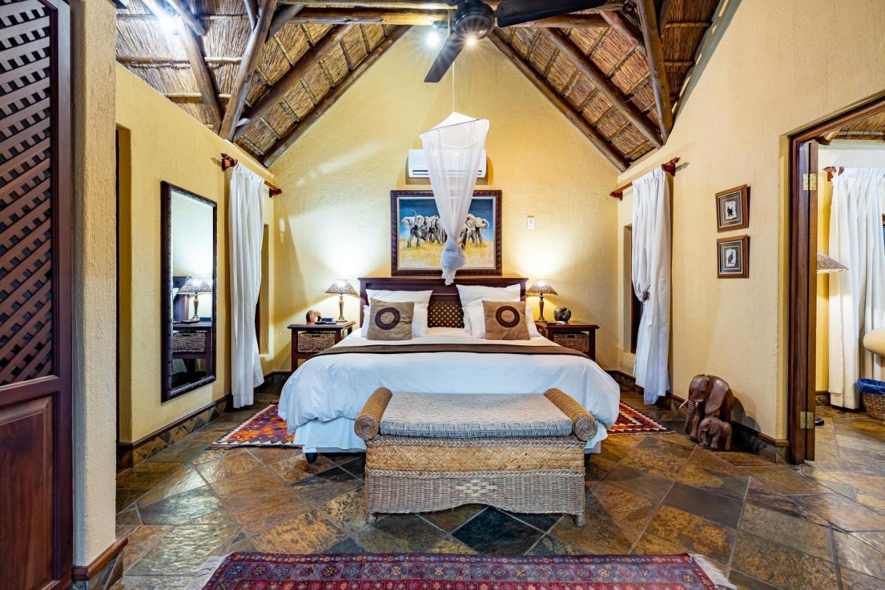 Mhlati Guest Cottages Malalane Luaran gambar